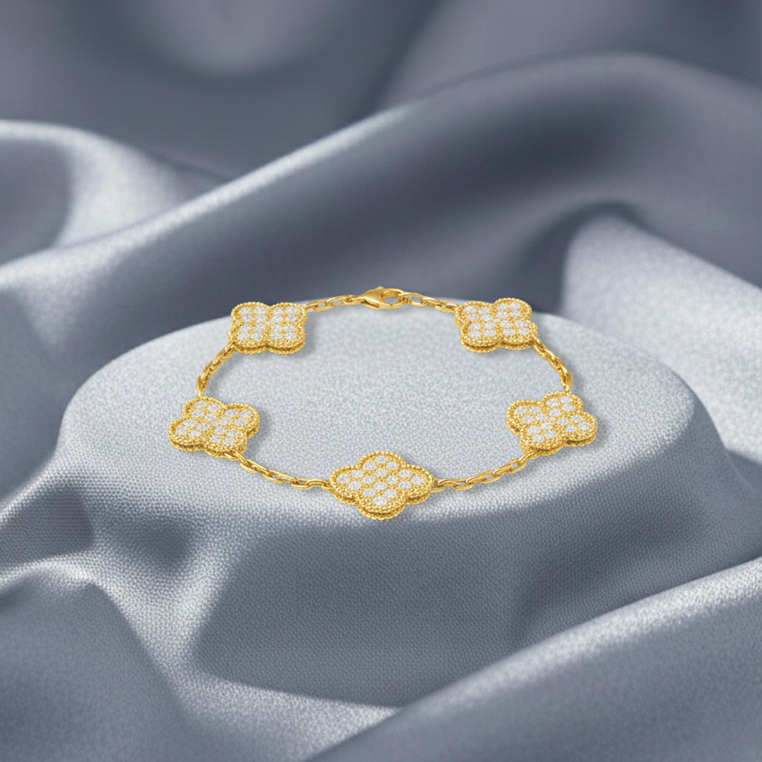 Four Leaf Clover In Gold Zirconia