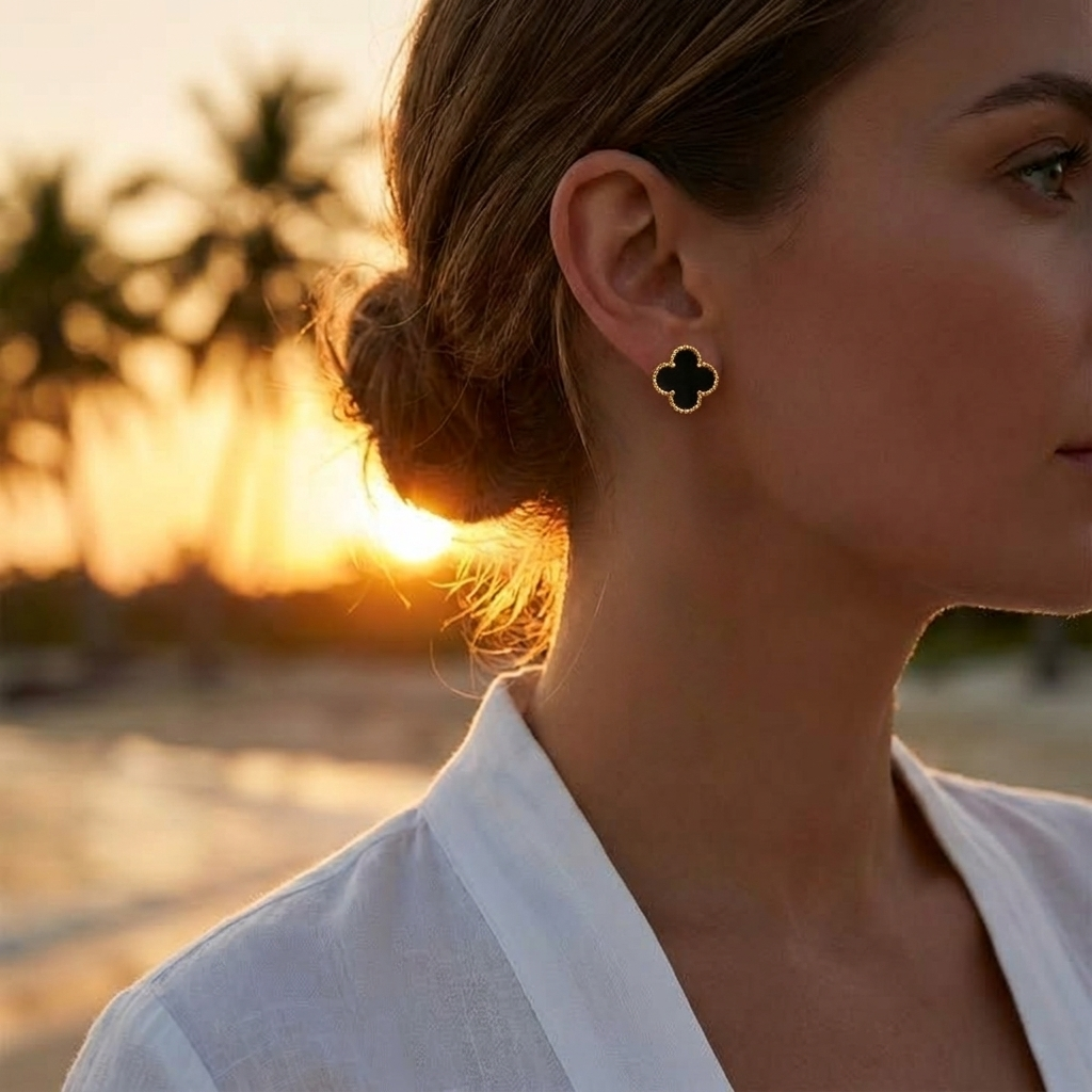 Clover Black Earrings
